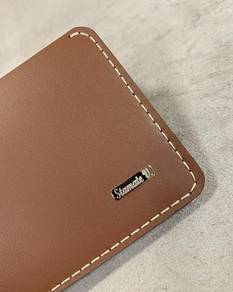 portofel maro din piele natural